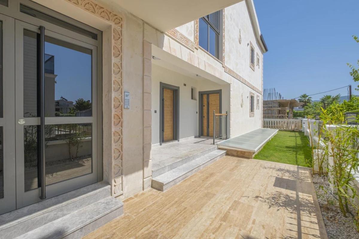 Kalender Pansion Aparthotel Fethiye Exterior foto